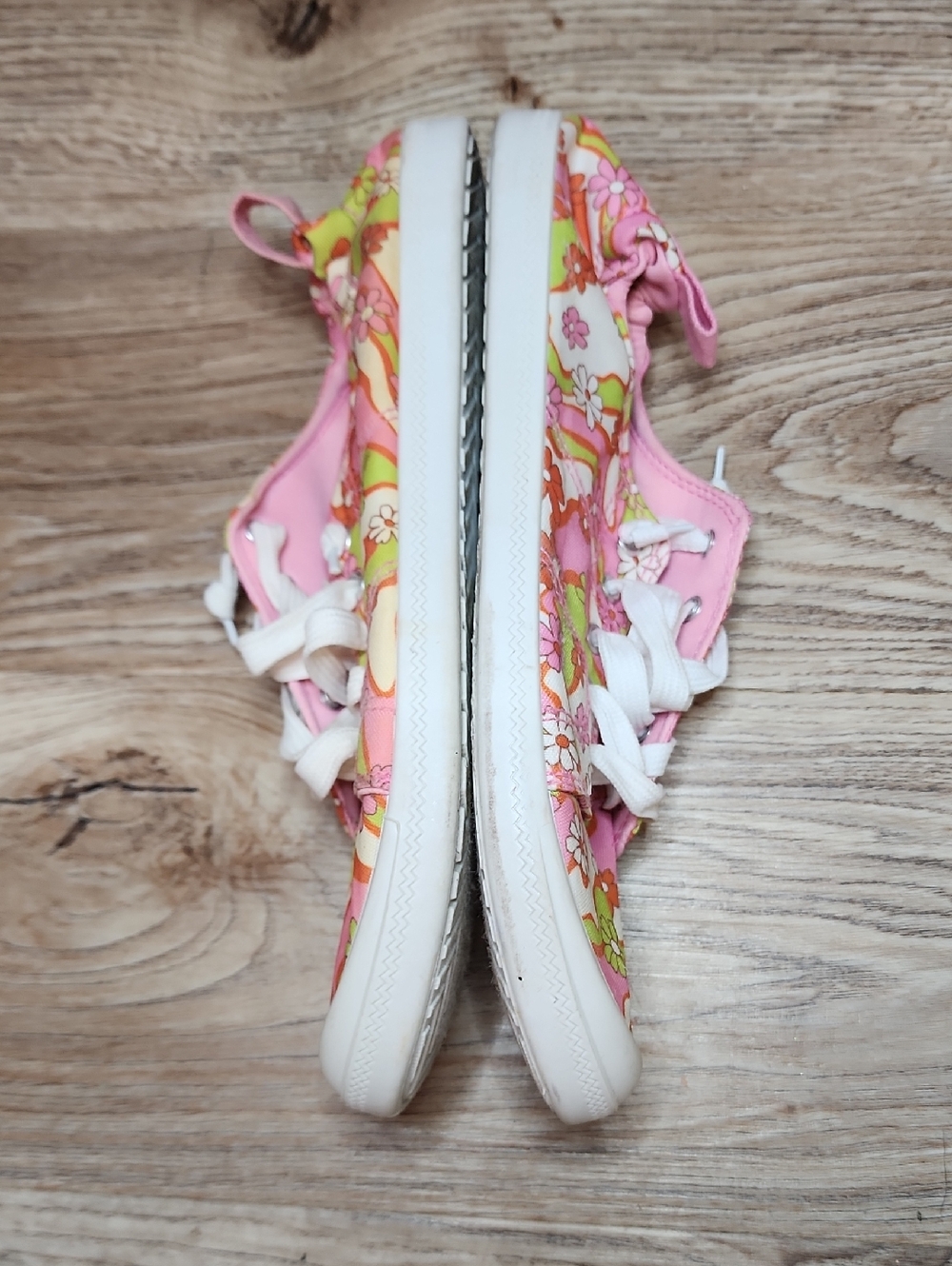 Sole Mates Womens Vibrant Pink Orange Green Floral Canvas Retro Sneakers Lace Up - Picture 5 of 10